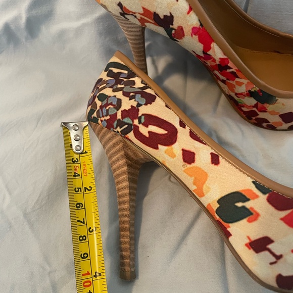 Brand: nine west. Used many times - Picture 4 of 4